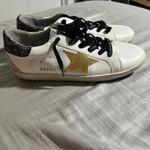 Golden Goose superstar Sneakers - Picture 1 of 9